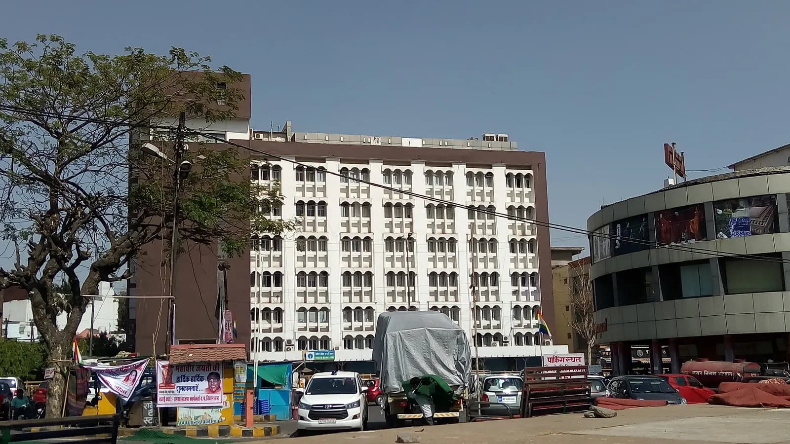 The Panchanan building and shopfronts in New Market, Bhopal