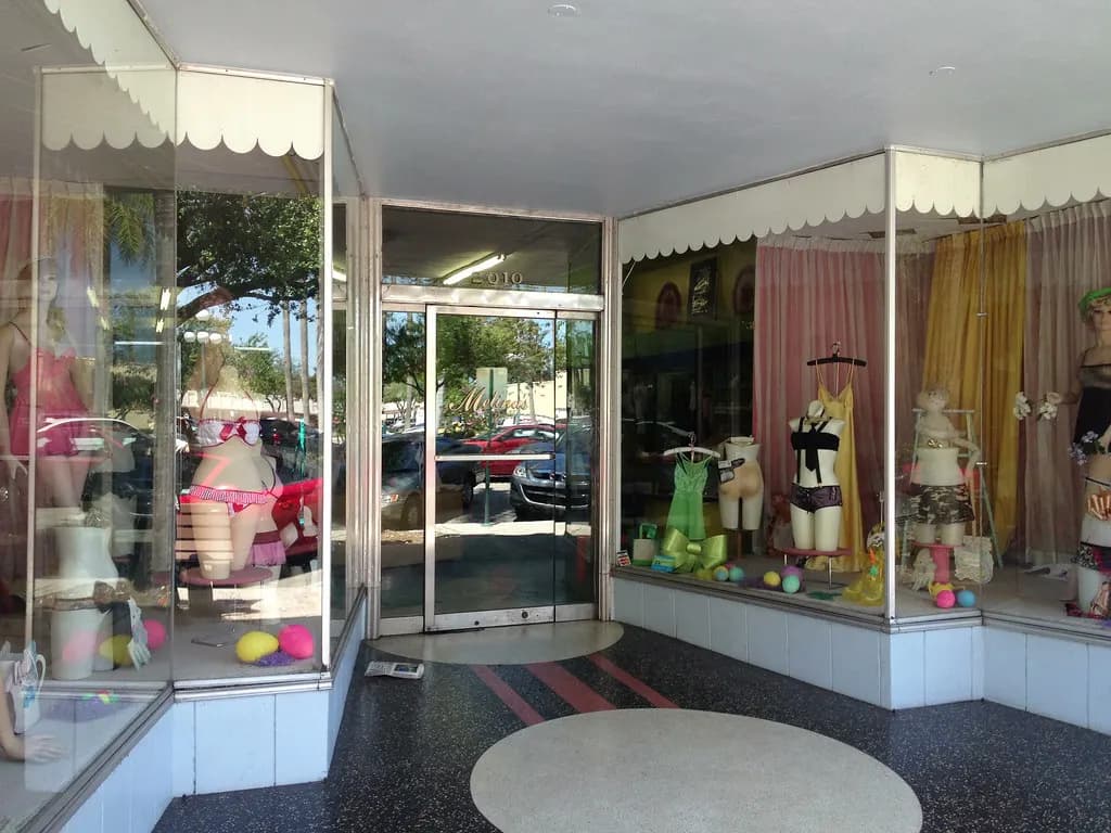 A small independent storefront on a street in Hollywood, Florida