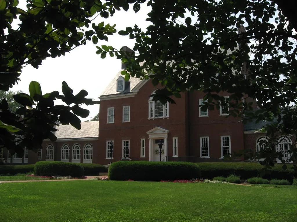 The Maryland State House in Annapolis with its wooden dome