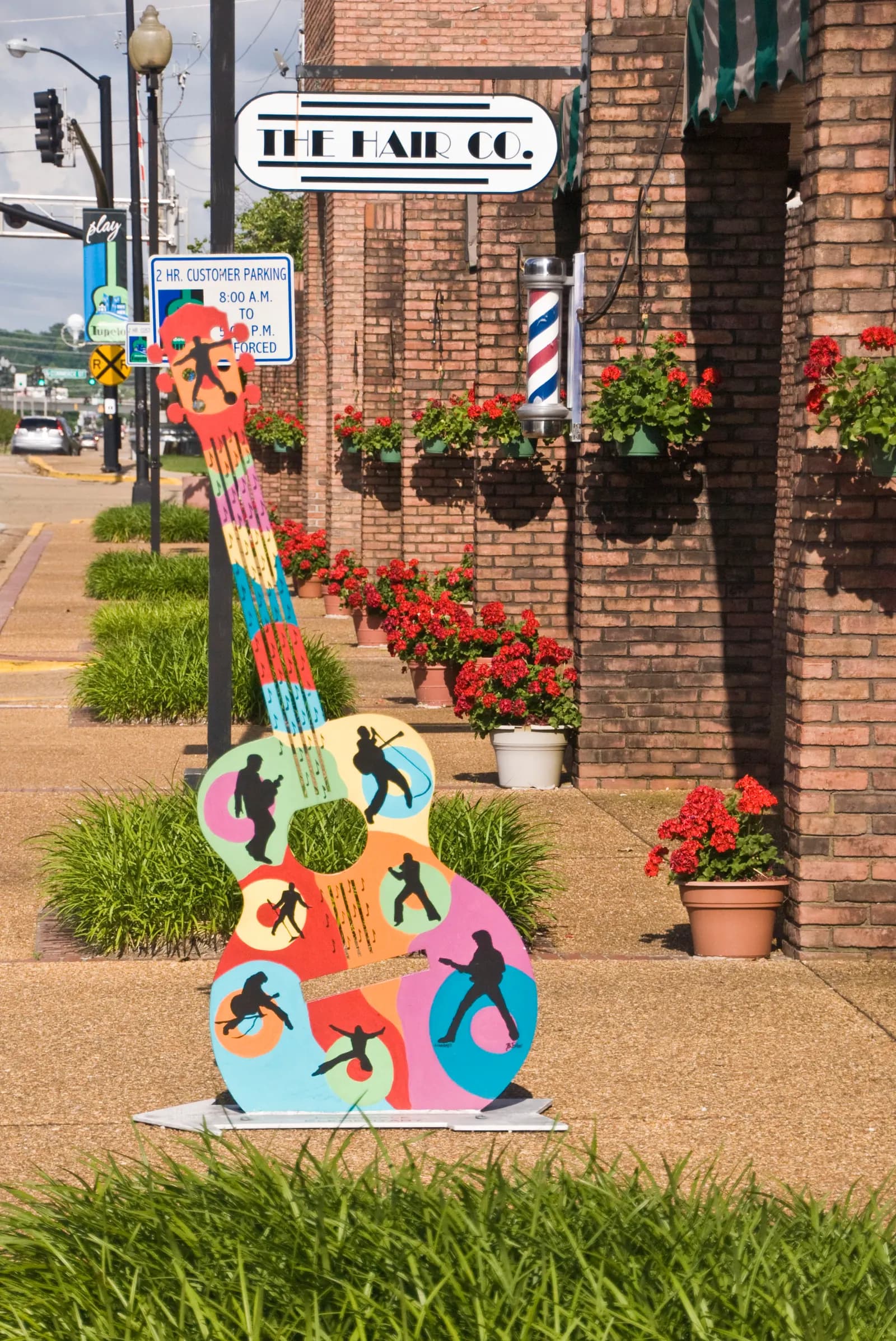 Shops along West Main Street in downtown Tupelo, Mississippi