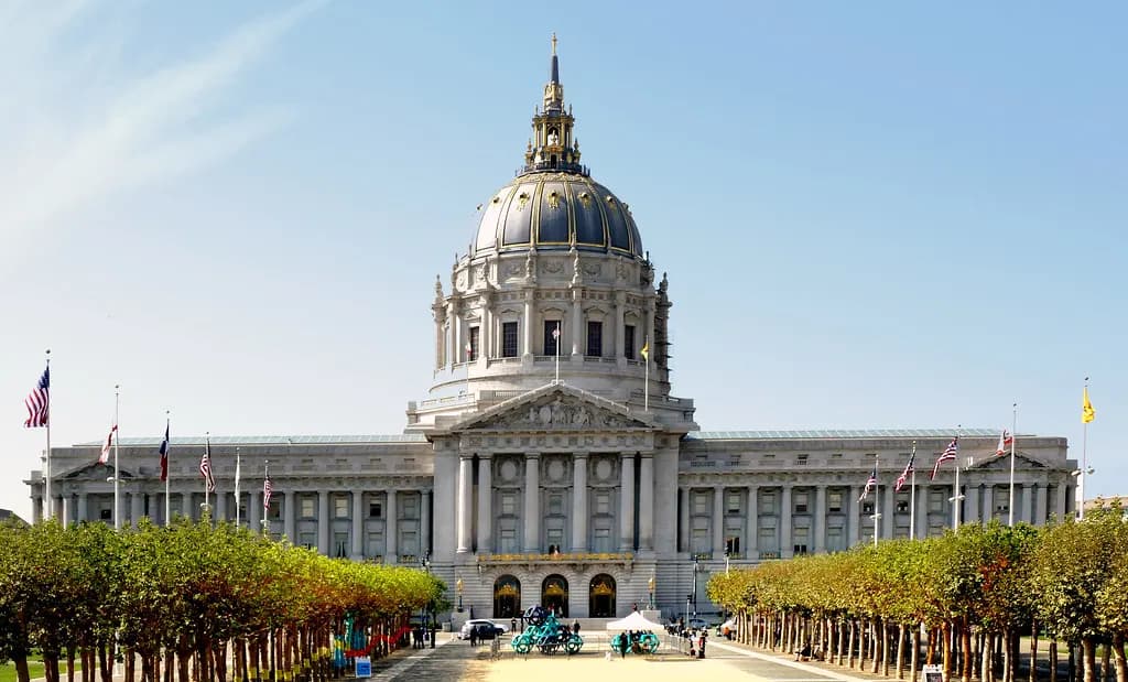 San Francisco City Hall with its domed roof seen from Civic Center