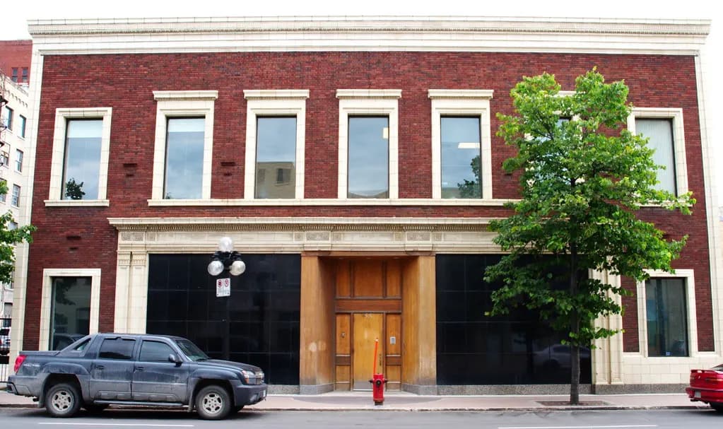 Red brick commercial buildings in Winnipeg's Exchange District